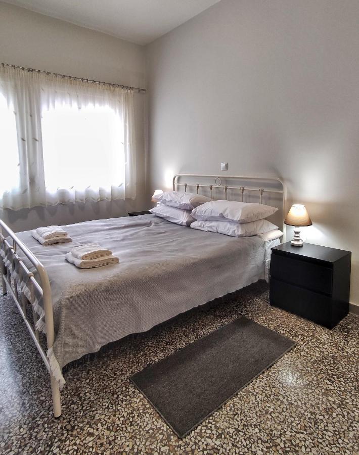 Ferienwohnung Garnet2 Kalamata Exterior foto