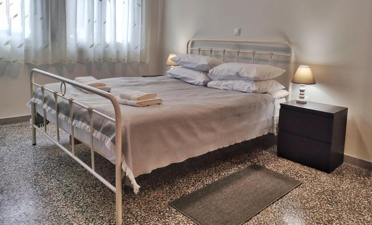Ferienwohnung Garnet2 Kalamata Exterior foto